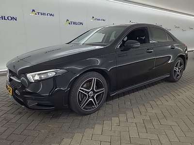 Mercedes A-klasse limousi A 250 E 8G-DCT BUSINESS SOL AMG LIMITED 4D 160KW, 2021