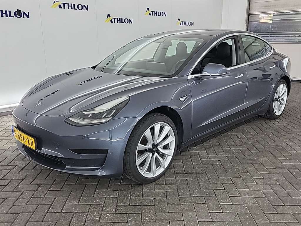 Tesla Model 3 STANDARD RANGE PLUS RWD 4D 225KW, 2020