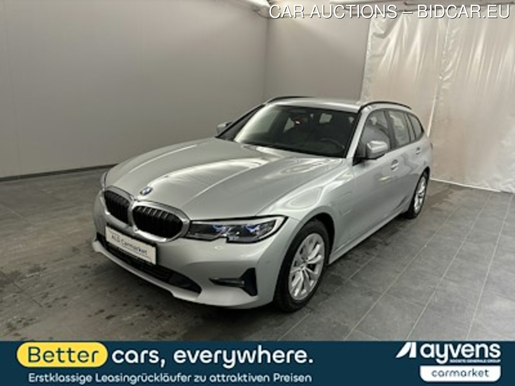 BMW 3er BMW 330e Touring Aut. Advantage Kombi, 5-turig, Automatik, 8-Gang