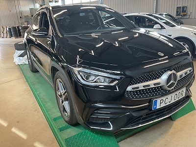 Mercedes-Benz GLA-KLASS 200 d AMG-Line Varmare Kamera