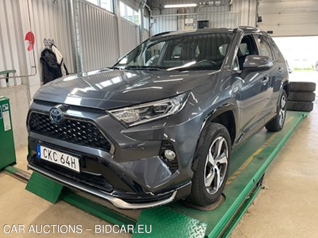 Toyota RAV4 2.5 Plug-In AWD-i Launch Edition Drag