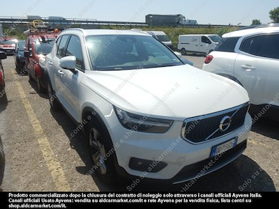 Volvo xc40 D3 geartronic momentum pro -