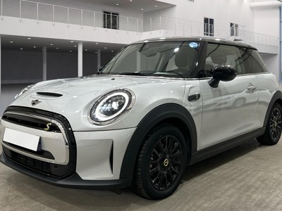 MINI HATCH 3 PORTES COOPER SE 184 CH ESSENTIAL Essential, 2021