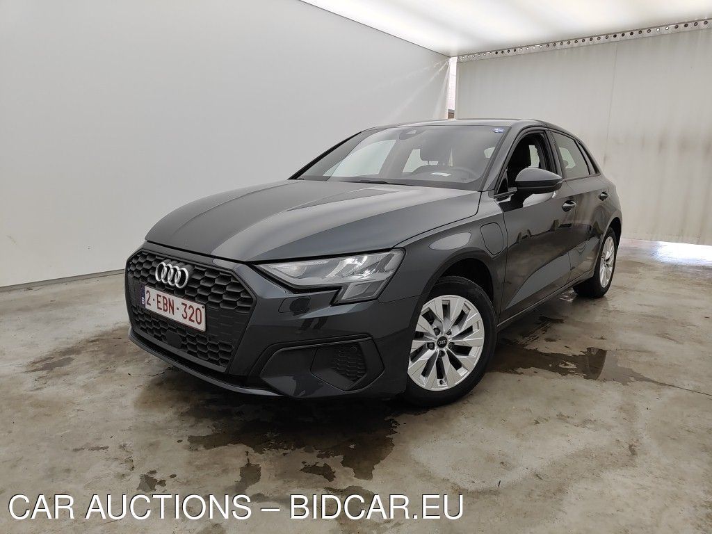 Audi A3 sportback - 2020 A3 SPORTBACK 40 TFSI E PHEV ATTRACTION S TRONIC (150 KW), 2022