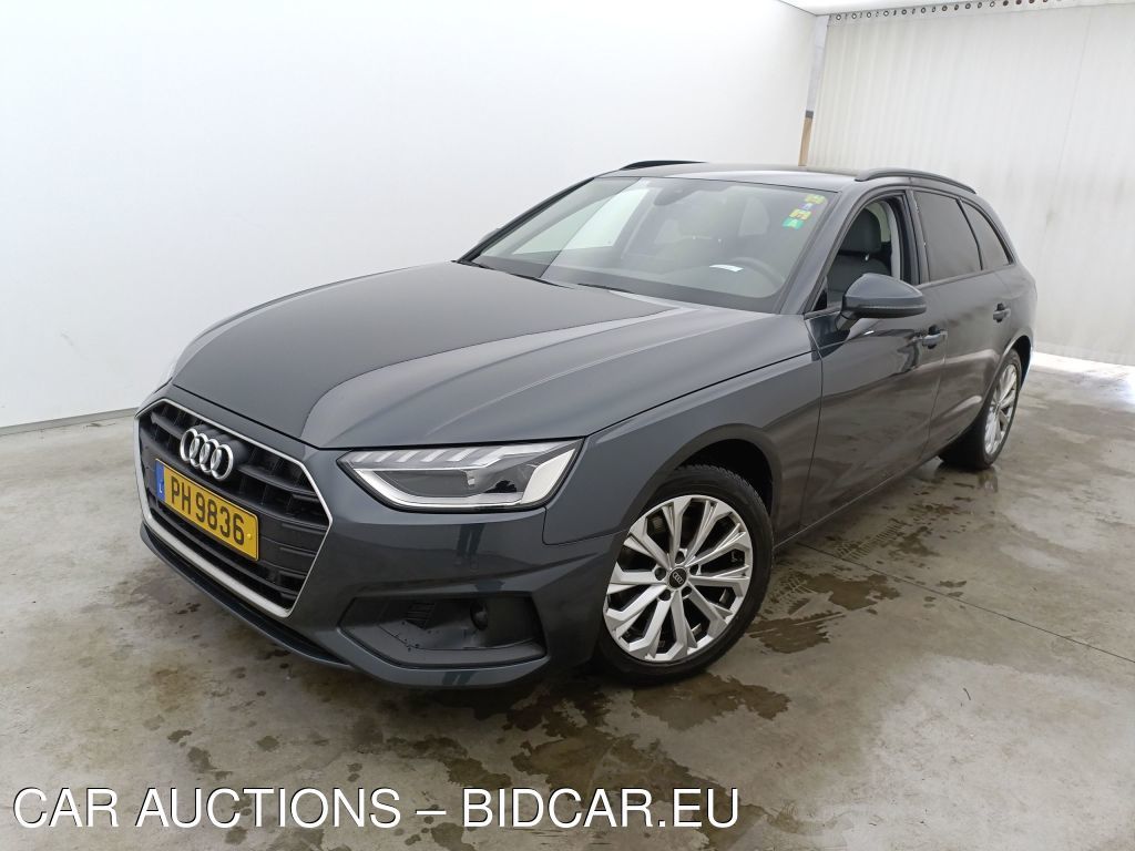 Audi A4 avant diesel - 2020 A4 AVANT 30 TDI S TRONIC, 2021
