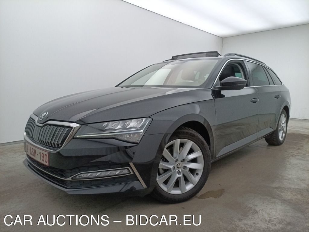 Skoda Superb combi - 2019 SUPERB SW 1.4 TSI PHEV CLEVER DSG (160 KW), 2021