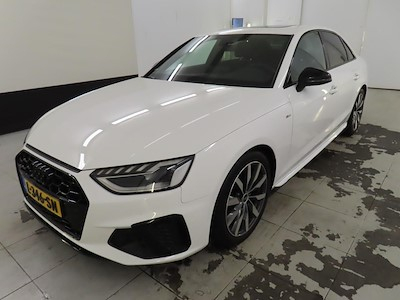 Audi A4 limousine 35 TFSI S tronic S Edition Competition 4d