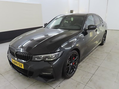 BMW 3 serie sedan 330iA Business Edition M Sport 4d