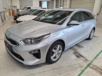 Kia Ceed SW Silber 1.6 CRDi SCR ISG 48V 100KW