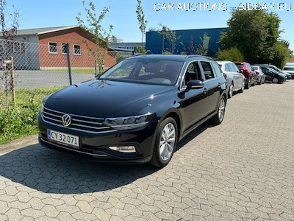 Volkswagen PASSAT 1.5 TSI 150 Business PLUS PRO DSG Var UA!