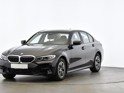 BMW 316D -, 2022
