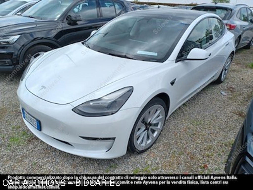 Tesla model 3 75 kwh long -