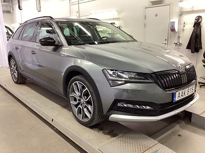 Skoda Superb Scout Kombi 2.0 TDI 4x4 200HK Businessline Cockpit Varmare Drag