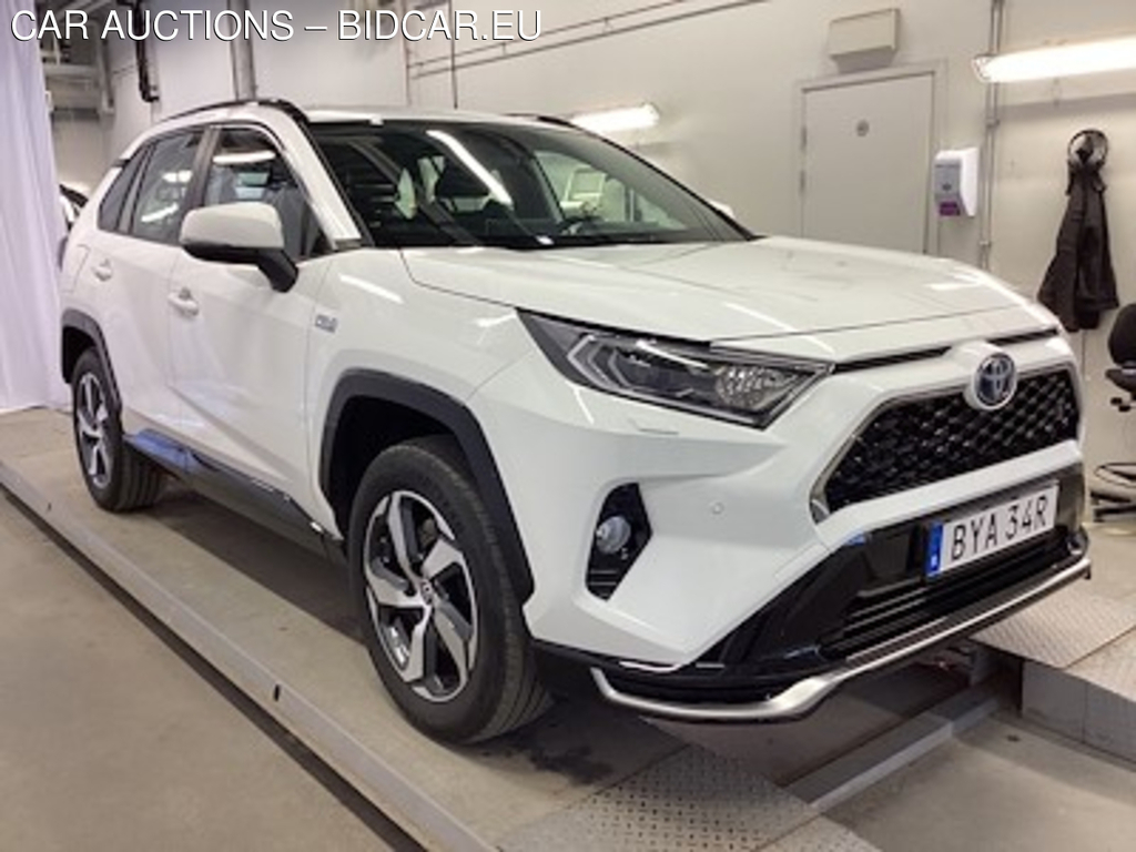 Toyota Rav4 Plug-In AWD-i Active Drag Kamera