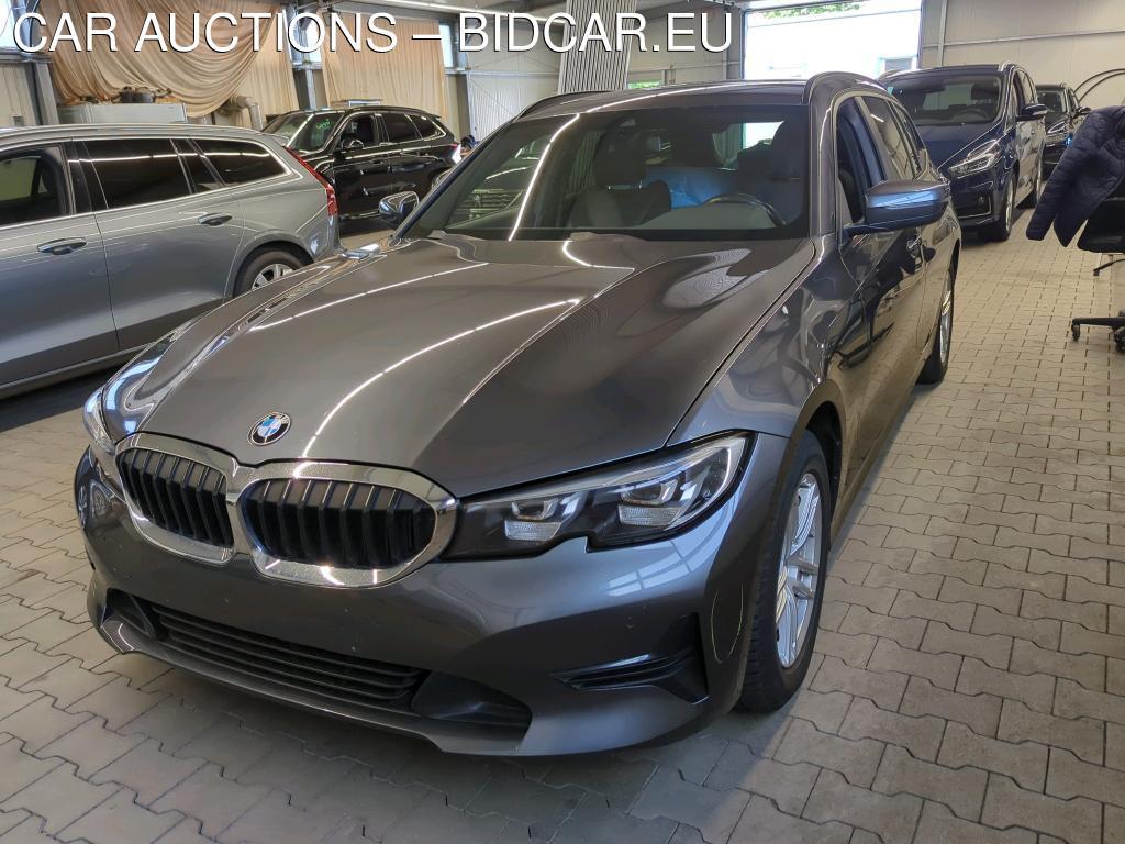 BMW 318D TOURING AUT. Advantage, 2020