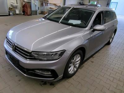 Volkswagen Passat VARIANT 2.0 TDI SCR DSG Business, 2021