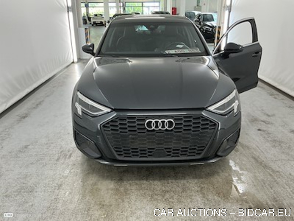 Audi A3 sportback 1.0 30 TFSI 81KW S TRONIC BUSINESS EDIT. Platinum