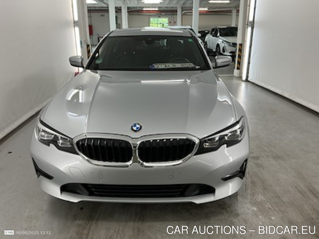 BMW 3 series berline 2.0 316DA (90KW) BERLINE Business Model Advantage Mirror Storage