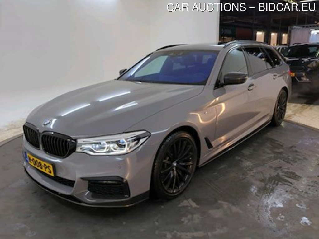BMW 5-serie touring 520iA Model M Sport High Excecutive [ CAR IS WRAPPED ]