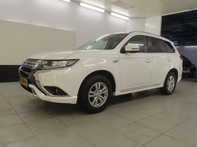 Mitsubishi Outlander PHEV Pure 5d