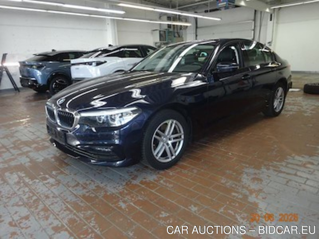 BMW Series 5 2.0 520D A SPORT LINE