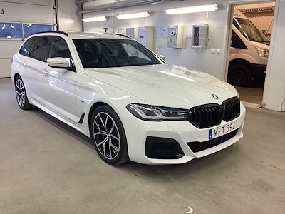 BMW 5-SERIE 530e xDrive Touring M Sport Shadow Drag Laserlight Head-Up Diaplay Key H/K Skinn