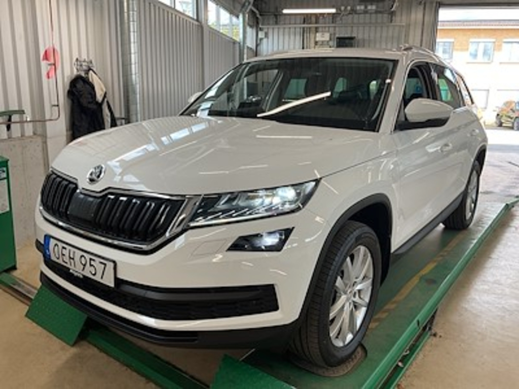 Skoda Kodiaq TSI 190 4x4 Style 7-sits Drag Kamera Skinn Cockpit
