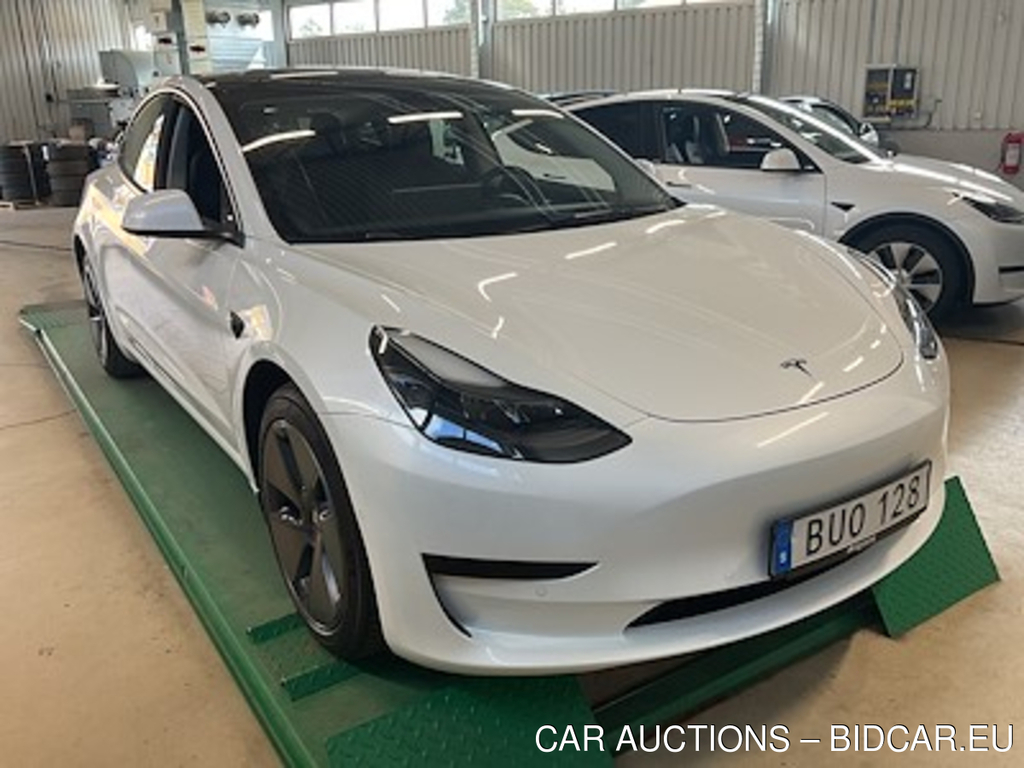 Tesla Model 3 Standard Range RWD