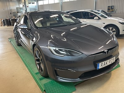 Tesla Model S Long Range Premium Pano Yoke 21