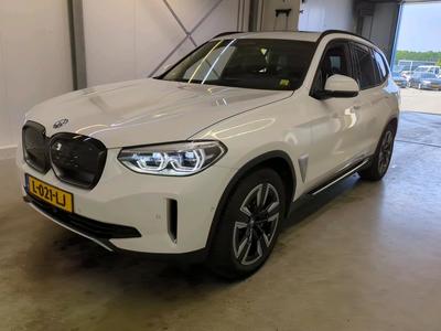 BMW IX3 210kW / 80kWH Executive automaat, 2021