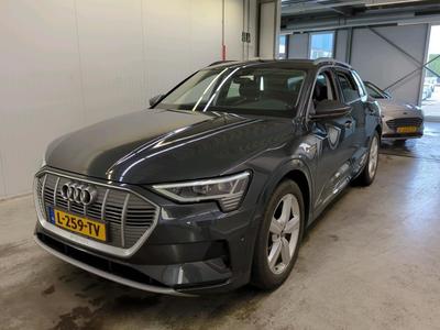 Audi e-tron 55 quattro 300kW / 95kWh 4WD Business Edition aut., 2021