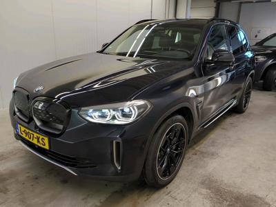 BMW IX3 210kW / 80kWH Executive automaat, 2021