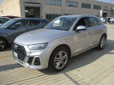Audi Q5 40 TDI S Line quattro S tronic, 2022