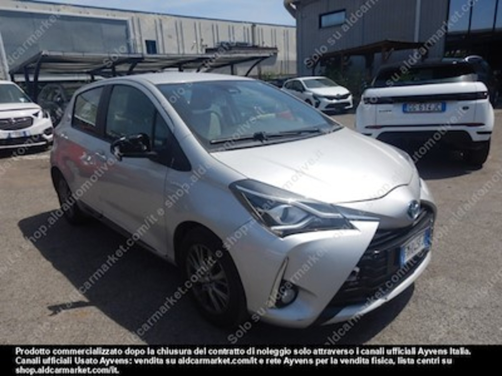Toyota yaris 1.5 hybrid active hatchback -