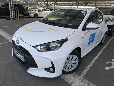 Toyota Yaris CROSS HYBRIDE 116H 2WD DYNAMIC BUSINESS + STAGE HYBRIDE ACADEMY Dynamic Business + Stage Hybride Academy, 2021