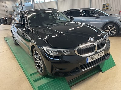 BMW Series 3 330e Touring Sport Line Drag HiFi Navi
