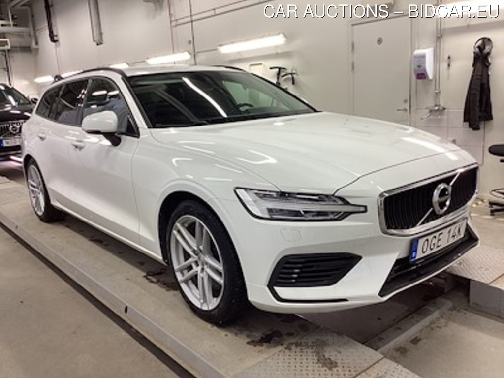 Volvo V60 T6 TE AWD Momentum Adv Edit Drag Kamera Navi VOC