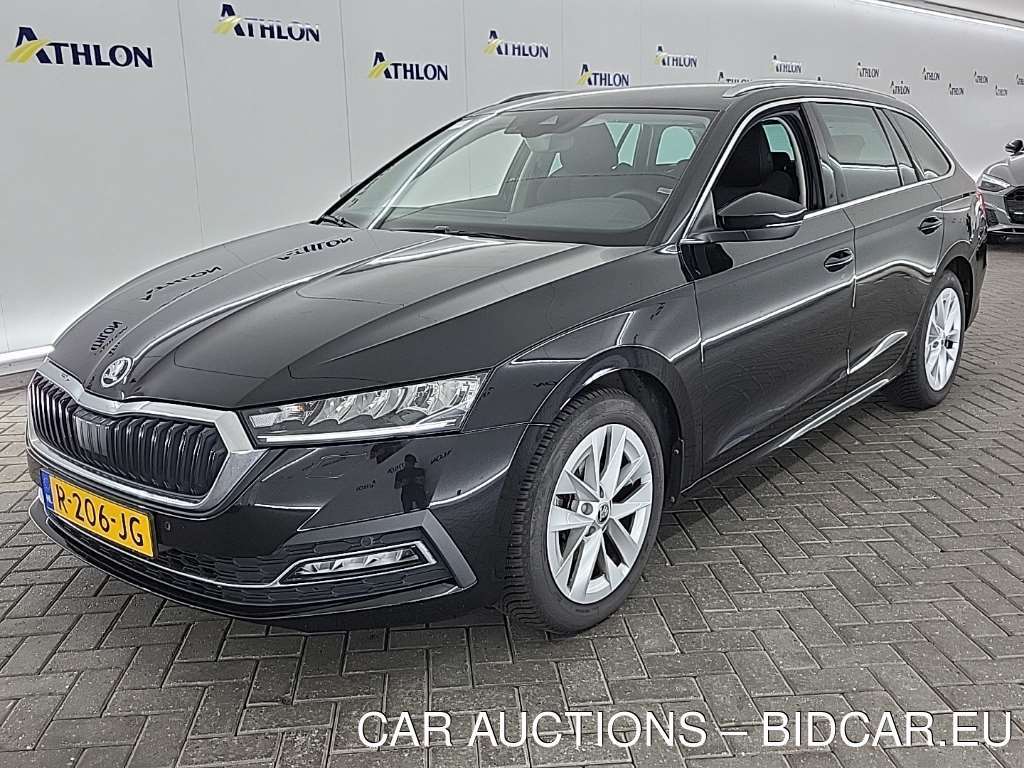 Skoda Octavia combi 1.0 TSI GREENTECH BUSINESS EDITION PLUS 5D 81KW, 2022