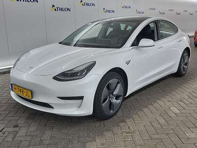 Tesla Model 3 STANDARD RANGE PLUS RWD 4D 211KW, 2020