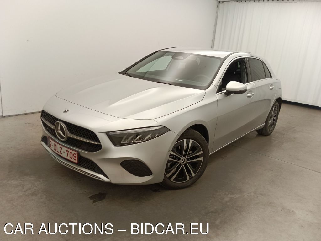 Mercedes-Benz Classe a (w177) - 2023 A 250 E PHEV LUXURY LINE (160 KW), 2023