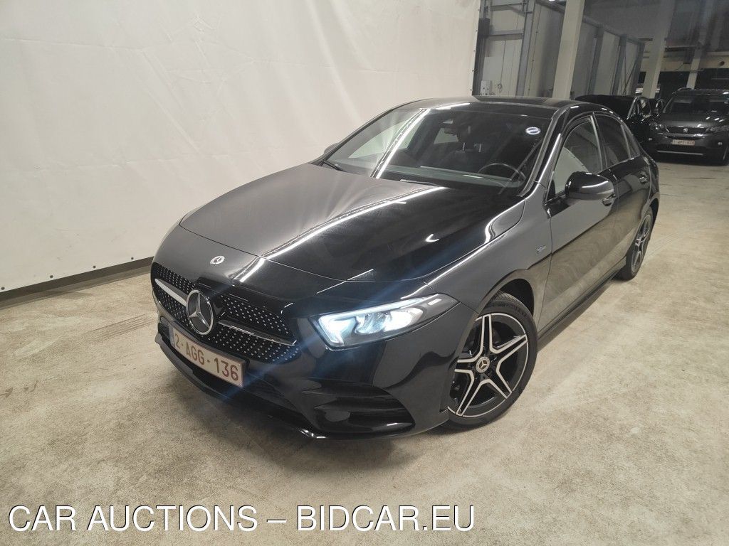 Mercedes-Benz Classe a sedan (v177) A 250 E PHEV (EU6AP), 2021