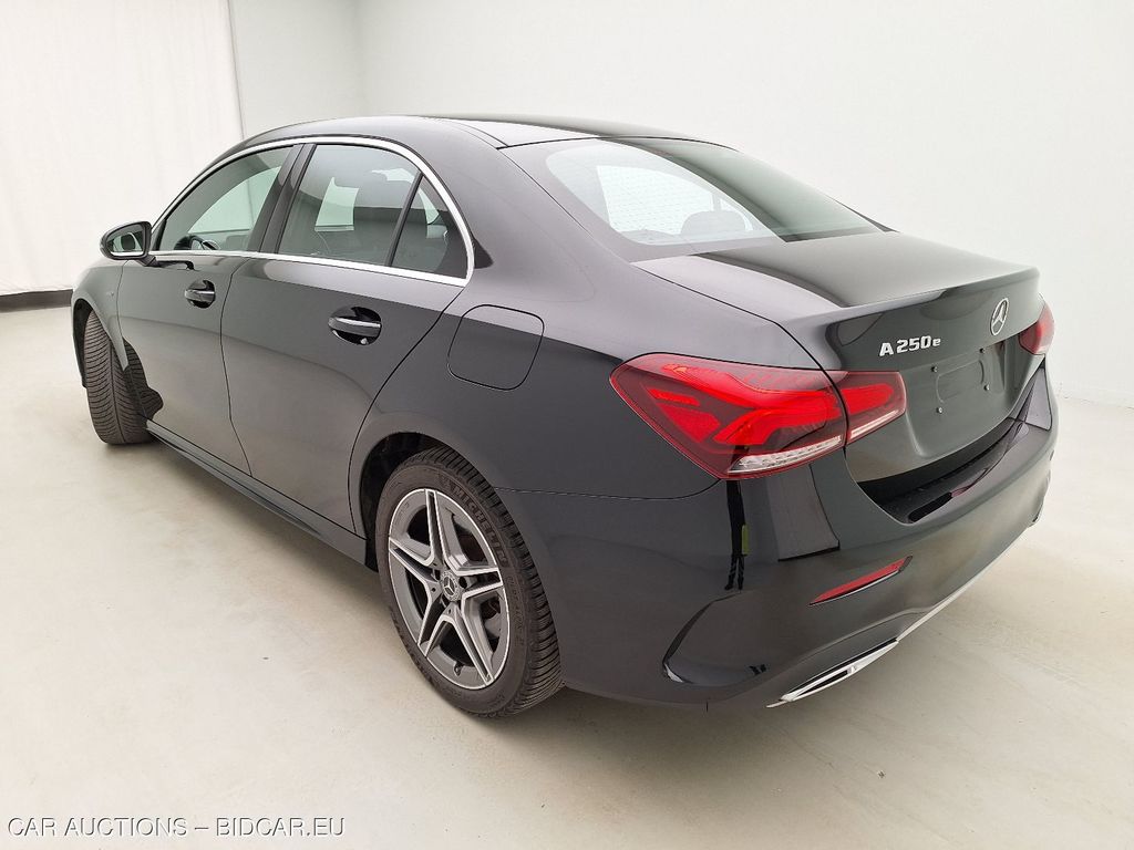 Mercedes-Benz Classe a sedan (v177) A 250 E PHEV (EU6AP), 2021