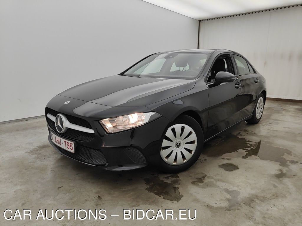 Mercedes-Benz Classe a sedan (v177) A 180 (EU6AP), 2021