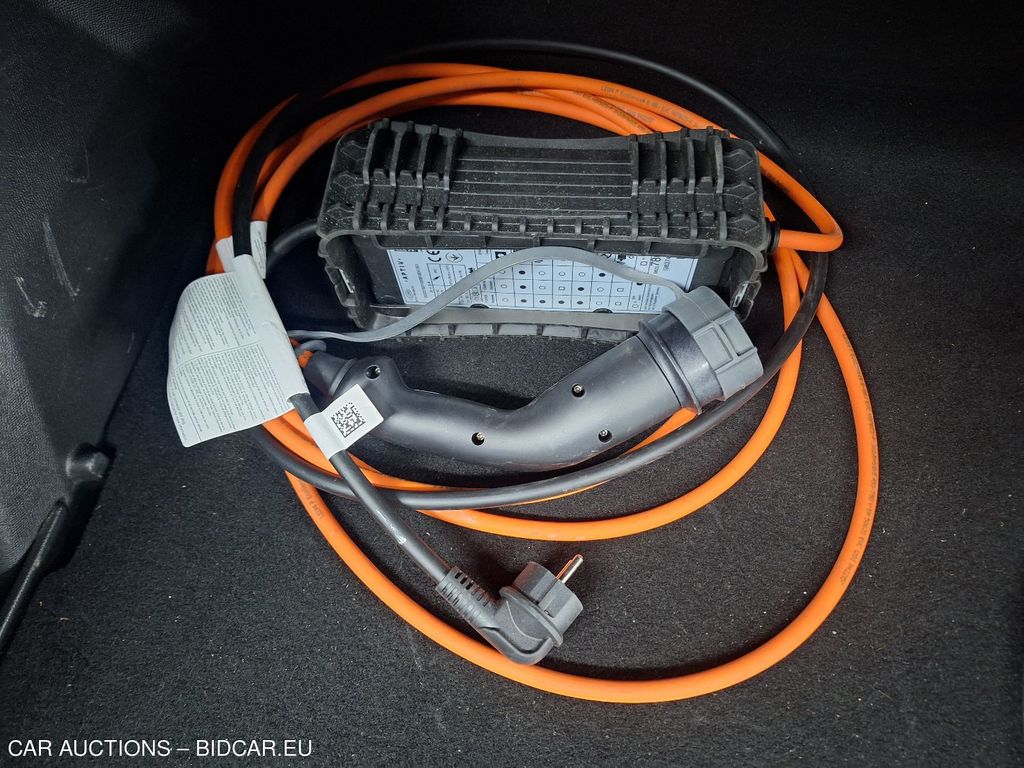 Peugeot E-2008 E-2008 50 KWH GT LINE, 2020