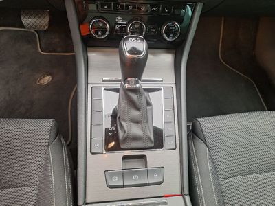 Skoda Superb combi diesel - 2019 SUPERB SW 2.0 CR TDI STYLE DSG, 2020