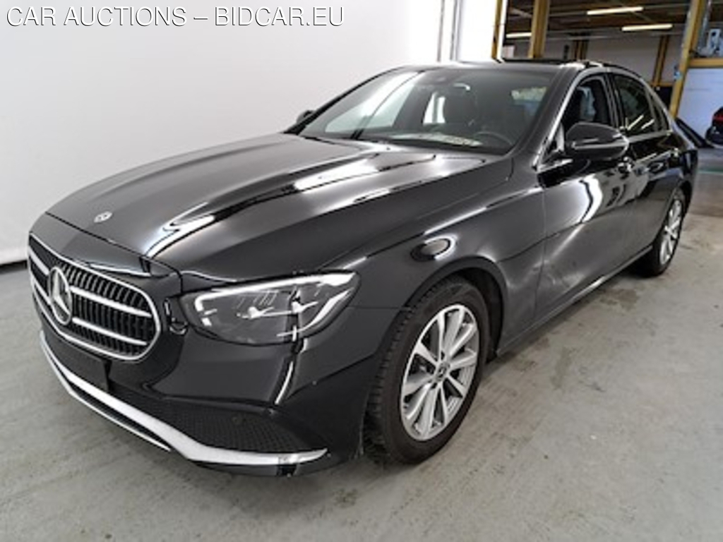 Mercedes-Benz E-class berline 1.6 E 200 D AUTO AVANTGARDE Interior
