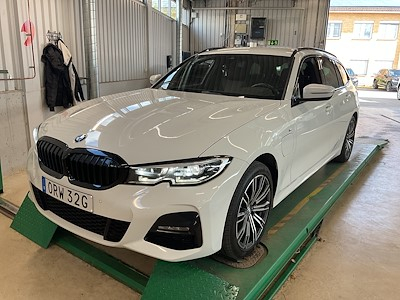 BMW Series 3 330e xDrive Touring M Sport Comfort HiFi Kamera