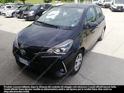 Toyota yaris PC 1.5 hybrid business -