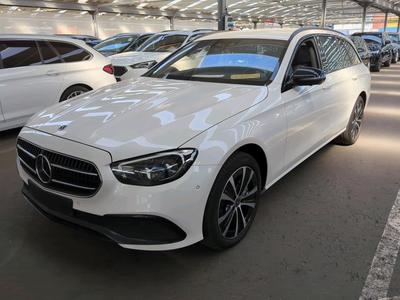 Mercedes-Benz E 300 DE 4MATIC T 9G-TRONIC Avantgarde, 2021