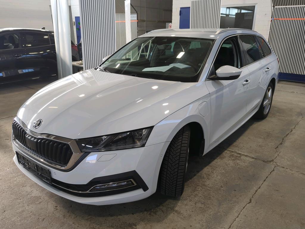 Skoda Octavia COMBI 1.4 TSI IV DSG Style, 2021